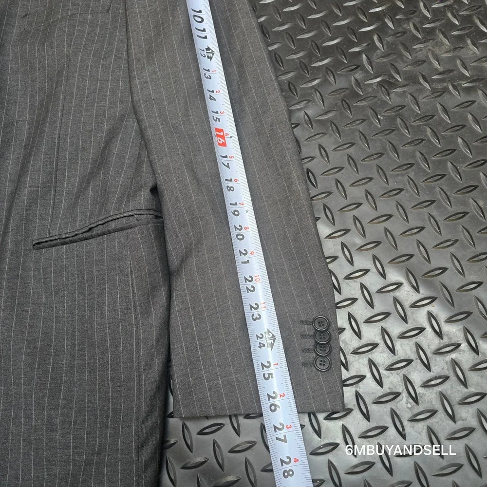 Cerruti 1881 Roma Italy Gray Pinstripe Wool Blazer Sport Coat Jacket 44R Luxury